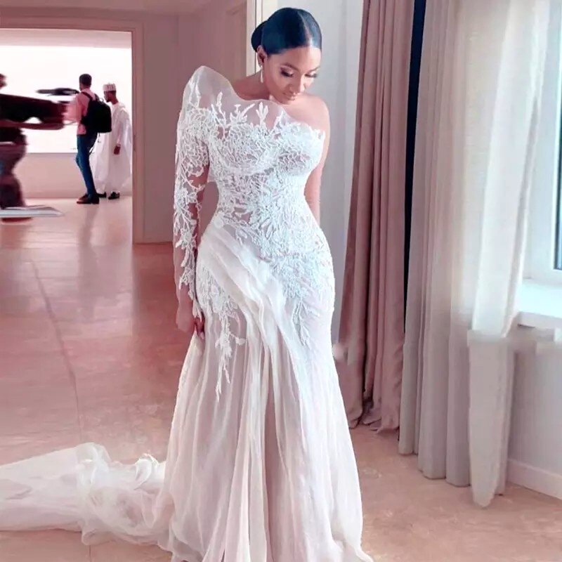 Lorain Gabriel One Shoulder Wedding Dresses Plus Size Bridal Gowns Lac ...